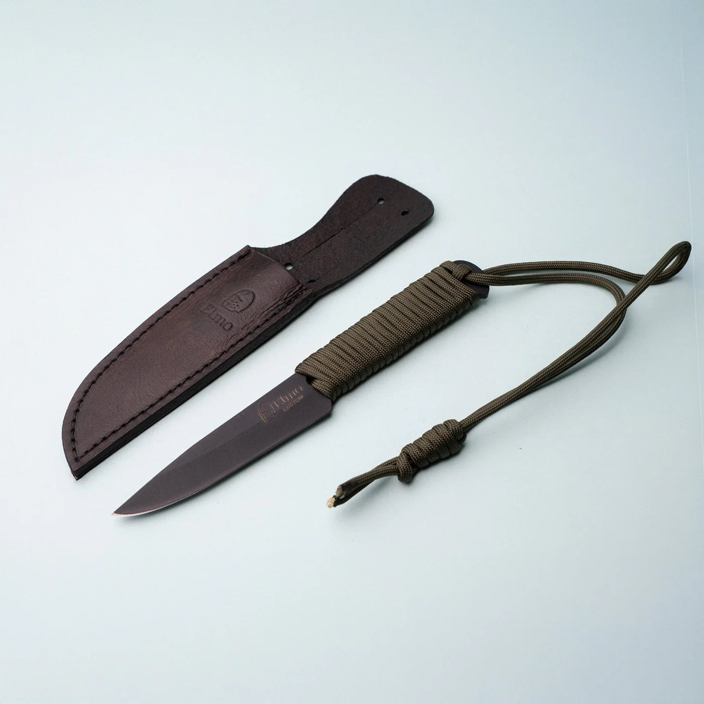 FR1 Hunting Knife with Paracord & Leather Sheath